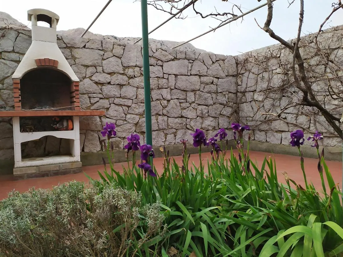 Holiday House Maja Baška Dom wakacyjny