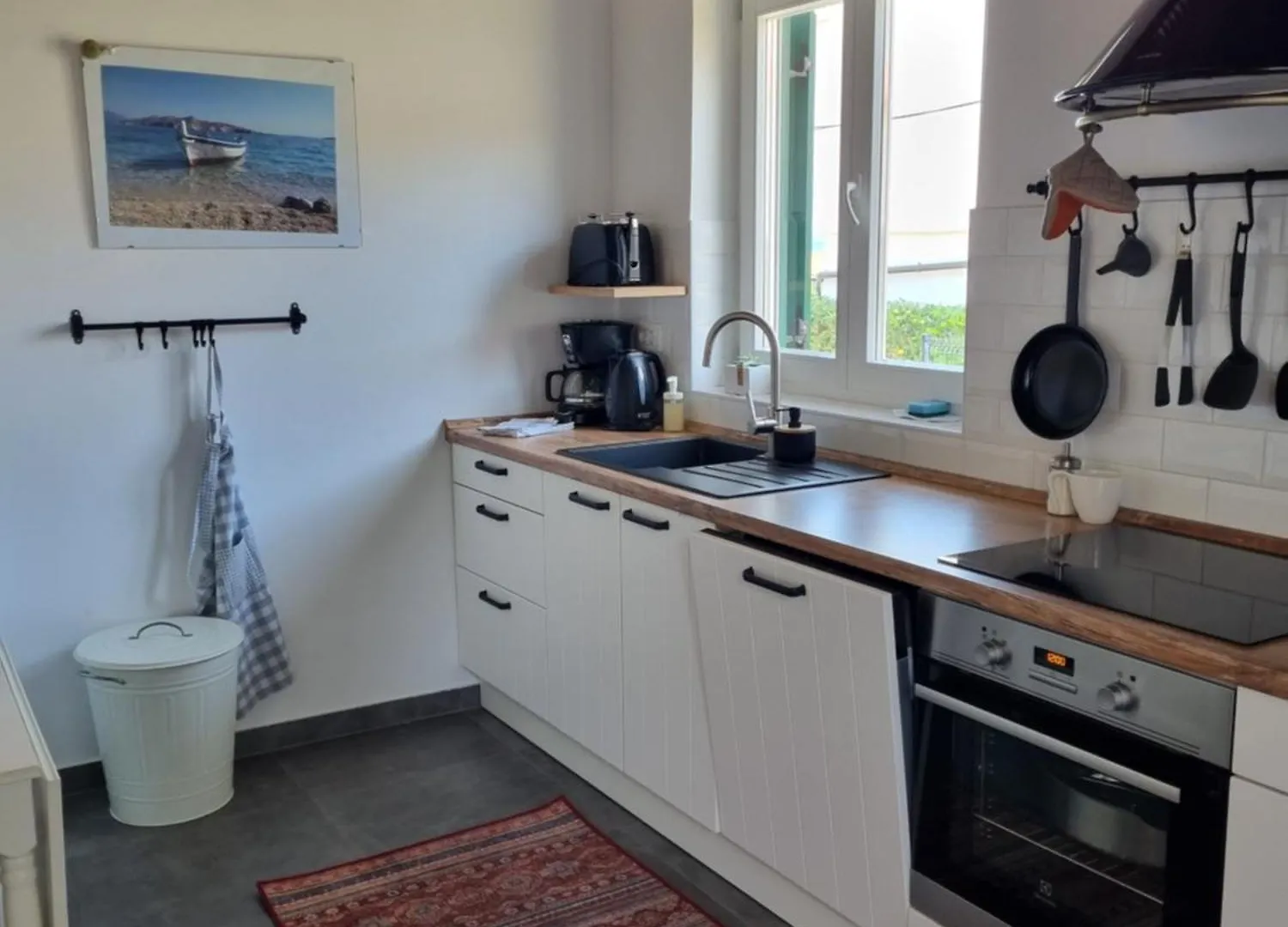 Holiday House Maja 바슈카 0*,  크로아티아